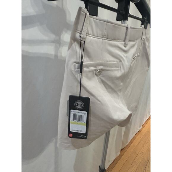 NWT Under Armour Khaki heatgear UPF 30 Shorts size 4 - Picture 3 of 7